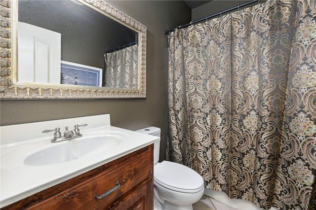 1690 Colonel Bartow Drive, Prairie Grove, AR 72753
