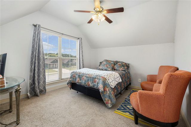 1690 Colonel Bartow Drive, Prairie Grove, AR 72753