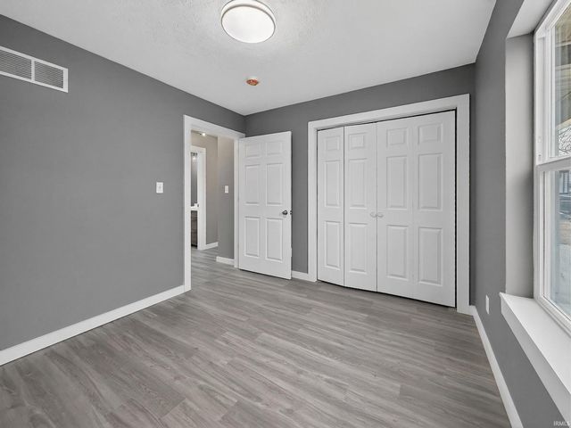 2509 Decamp Avenue, Elkhart, IN 46517