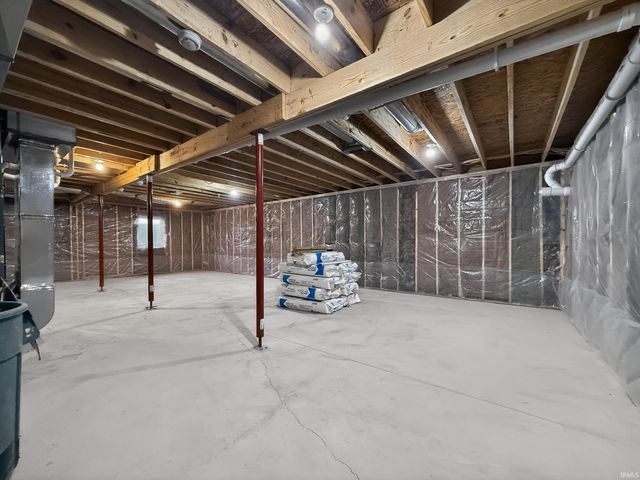 2509 Decamp Avenue, Elkhart, IN 46517