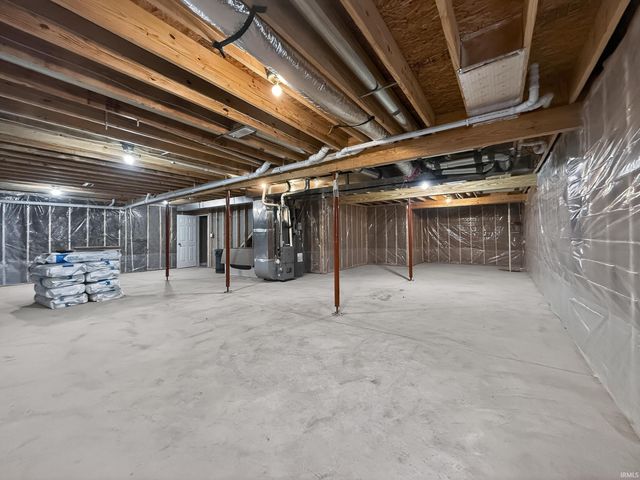 2509 Decamp Avenue, Elkhart, IN 46517