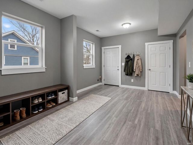2509 Decamp Avenue, Elkhart, IN 46517