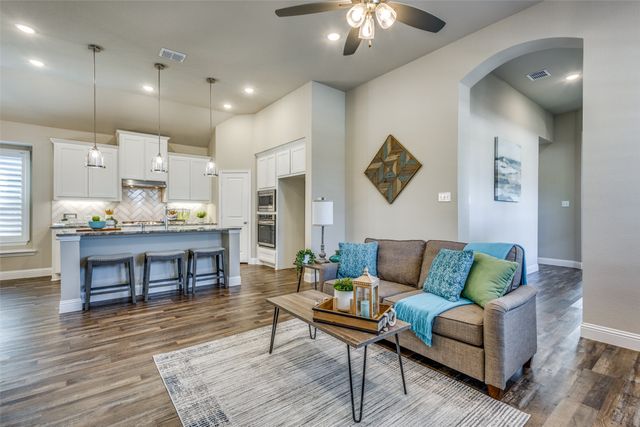 8205 San Bernard Trail, Mckinney, TX 75071