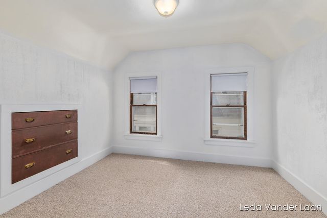 2511 Wyoming Avenue, Wyoming, MI 49519