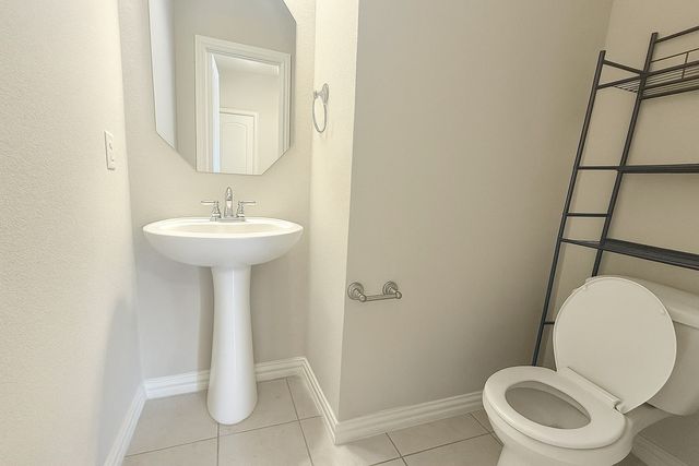 2563 Adam Lane, Lewisville, TX 75056