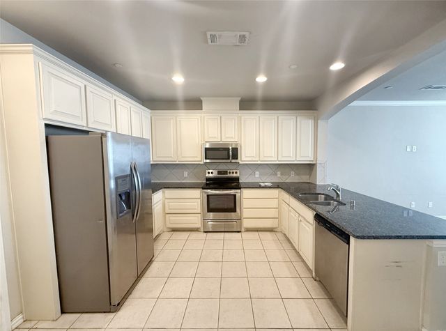 2563 Adam Lane, Lewisville, TX 75056