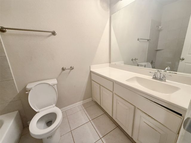 2563 Adam Lane, Lewisville, TX 75056