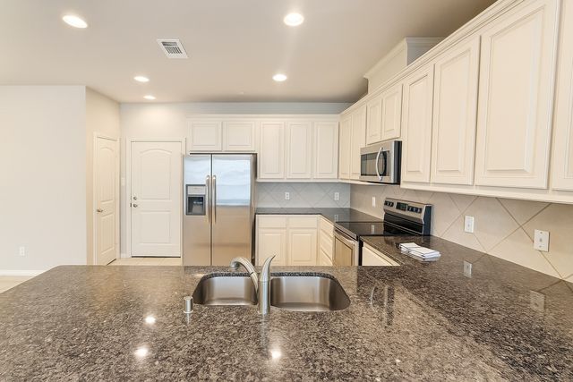 2563 Adam Lane, Lewisville, TX 75056