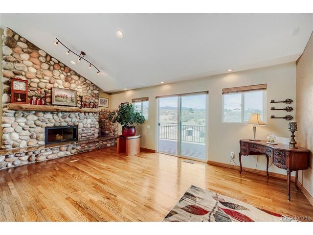 6415 Cherokee Dr, Sedalia, CO 80135