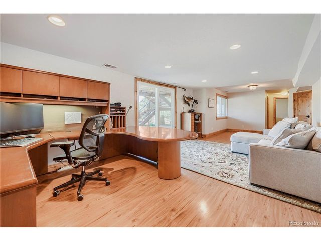 6415 Cherokee Dr, Sedalia, CO 80135