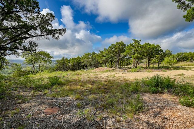 10909 Turkey Bend DR, Jonestown, TX 78645