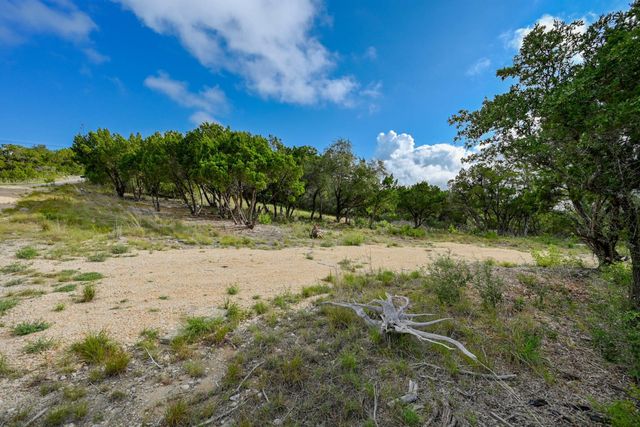 10909 Turkey Bend DR, Jonestown, TX 78645