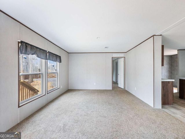 7676 Pea Ridge Road, Lula, GA 30554