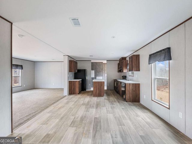 7676 Pea Ridge Road, Lula, GA 30554