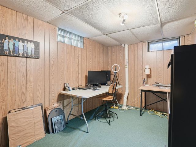 1181 Kay Parkway, Ann Arbor, MI 48103