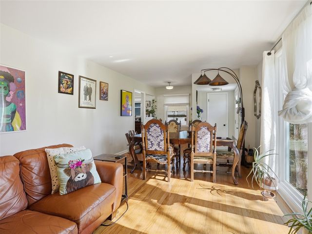 1181 Kay Parkway, Ann Arbor, MI 48103