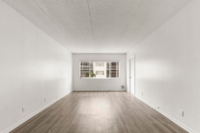 4500 N Flagler Drive B16, West Palm Beach, FL 33407