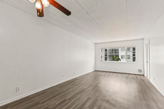 4500 N Flagler Drive B16, West Palm Beach, FL 33407