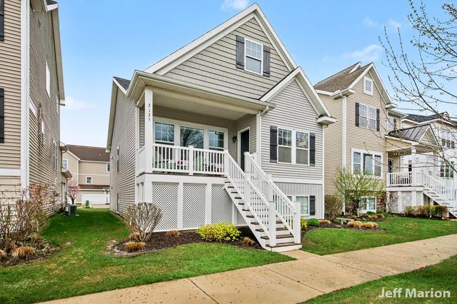 2125 Kensington Park Circle, Holland City, MI 49423