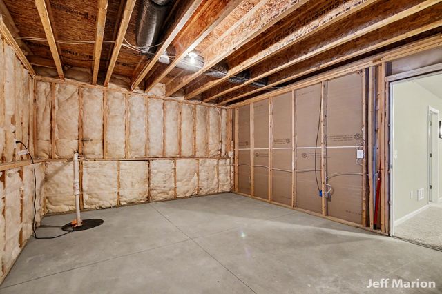 2125 Kensington Park Circle, Holland City, MI 49423