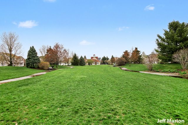 2125 Kensington Park Circle, Holland City, MI 49423