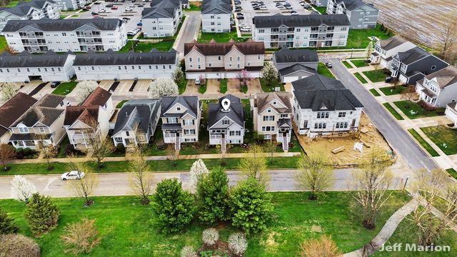 2125 Kensington Park Circle, Holland City, MI 49423