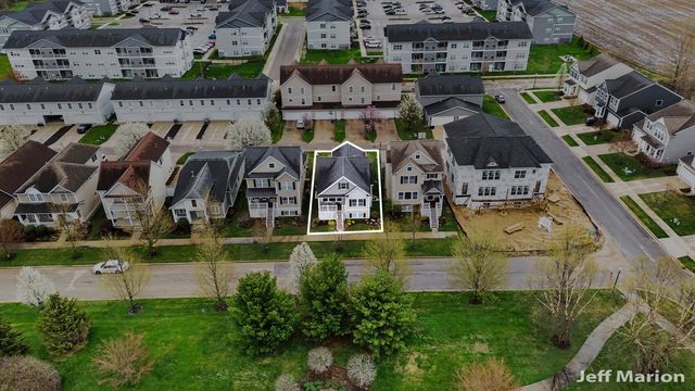 2125 Kensington Park Circle, Holland City, MI 49423