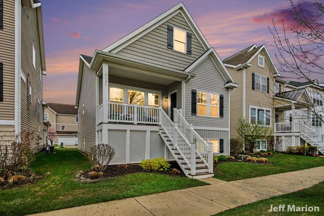 2125 Kensington Park Circle, Holland City, MI 49423