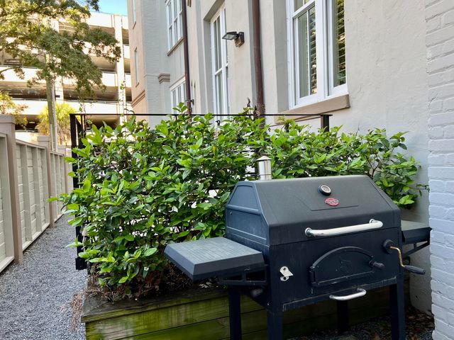 85 Cumberland Street 17, Charleston, SC 29401