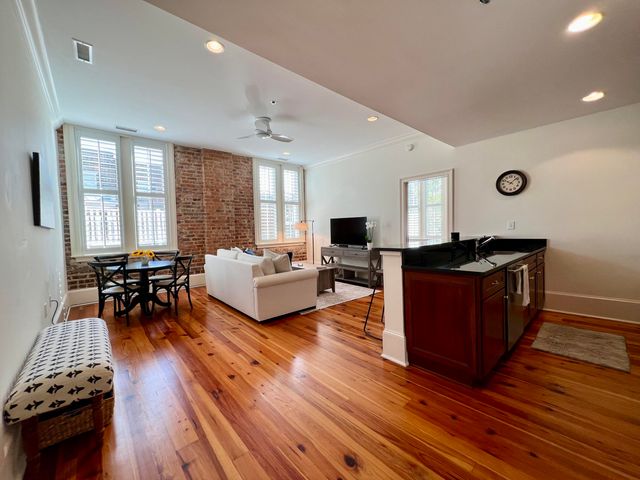 85 Cumberland Street 17, Charleston, SC 29401