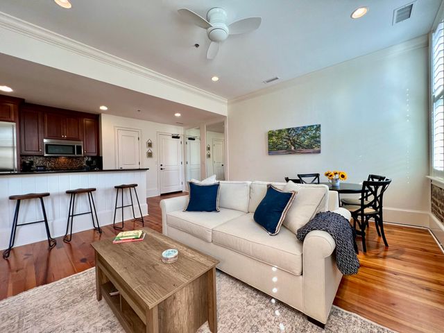 85 Cumberland Street 17, Charleston, SC 29401