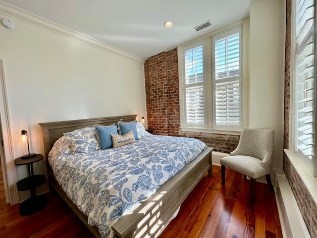 85 Cumberland Street 17, Charleston, SC 29401