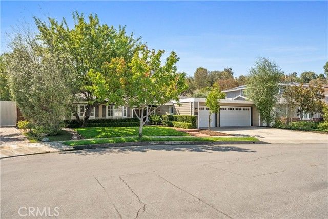 6286 Sierra Siena Road, Irvine, CA 92603