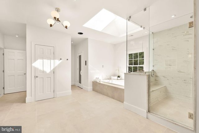 10821 BARN WOOD LN, Potomac, MD 20854