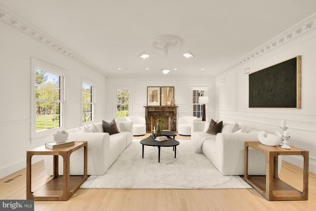 10821 BARN WOOD LN, Potomac, MD 20854