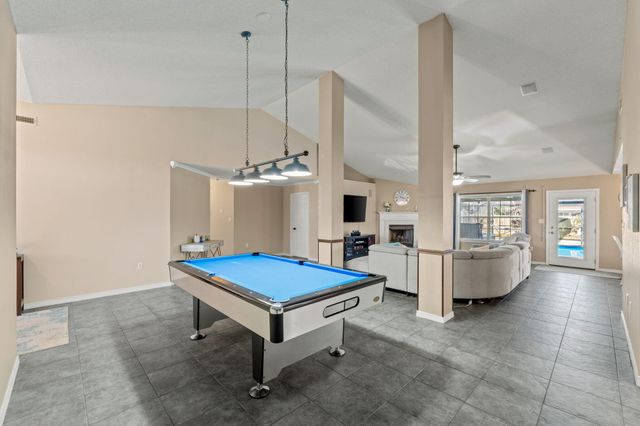 2314 Miami Court, Navarre, FL 32566