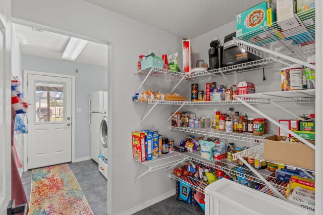 2314 Miami Court, Navarre, FL 32566