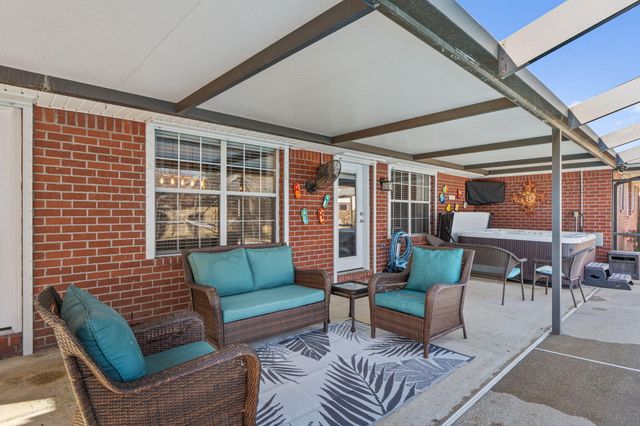 2314 Miami Court, Navarre, FL 32566