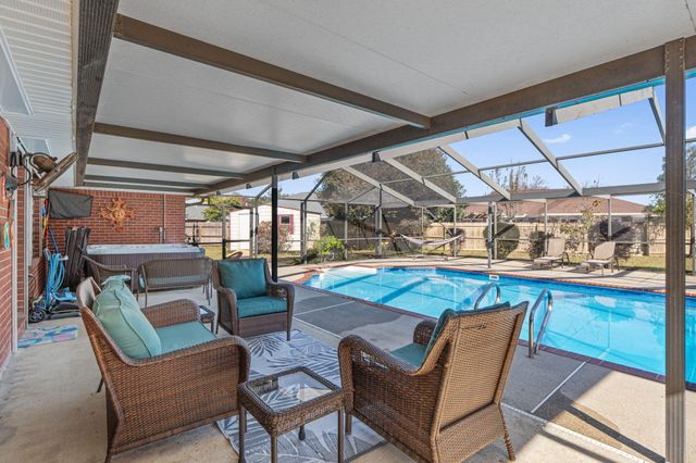 2314 Miami Court, Navarre, FL 32566