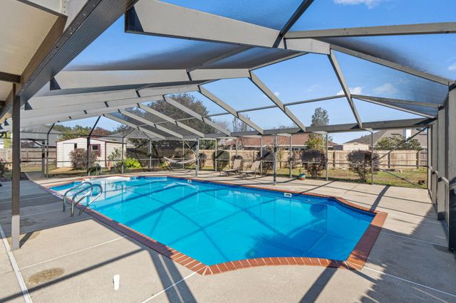 2314 Miami Court, Navarre, FL 32566