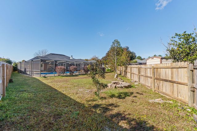 2314 Miami Court, Navarre, FL 32566