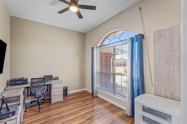 2314 Miami Court, Navarre, FL 32566