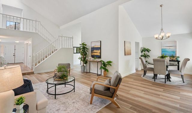 7187 Ruane, San Diego, CA 92119
