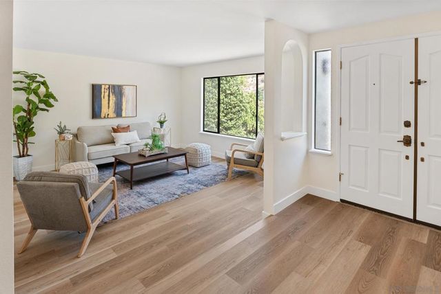 7187 Ruane, San Diego, CA 92119