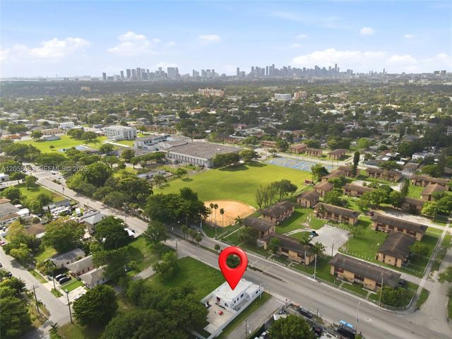 1909 NW 62nd St, Miami, FL 33147