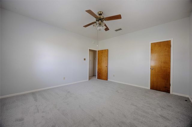 3814 Maeker RD, Flatonia, TX 78941