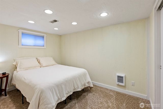 14825 NW Holly Road, Seabeck, WA 98380