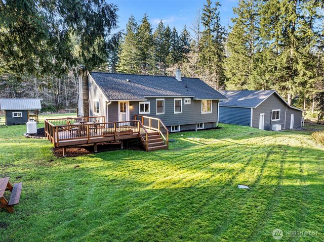 14825 NW Holly Road, Seabeck, WA 98380