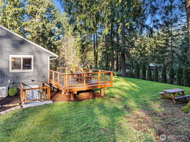 14825 NW Holly Road, Seabeck, WA 98380