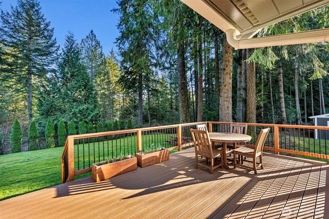 14825 NW Holly Road, Seabeck, WA 98380